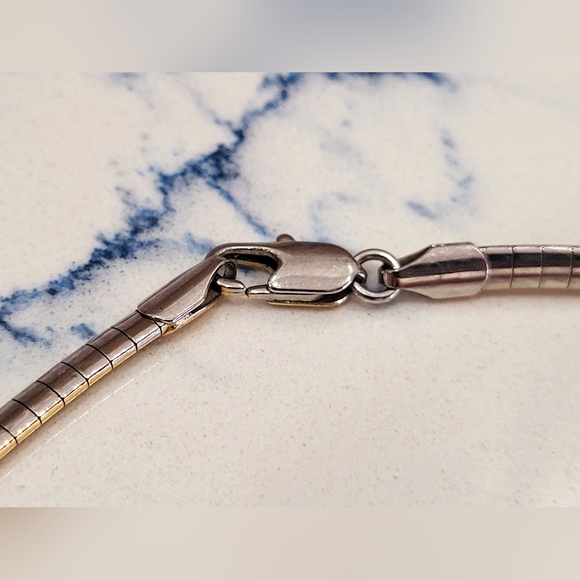 OMEGA Gold Choker 17.5" - Picture 9 of 9